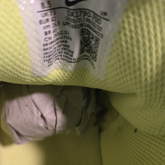 NIKE Air More Uptempo Volt - Picture 6 of 8